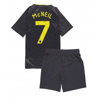 Maglia Calcio Everton Dwight McNeil #7 Seconda Divisa Bambino 2024-25 Manica Corta (+ pantaloncini)